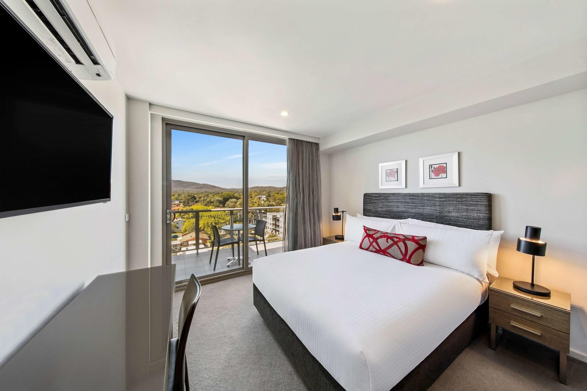 Adina Serviced Apartments Canberra Dickson Εξωτερικό φωτογραφία