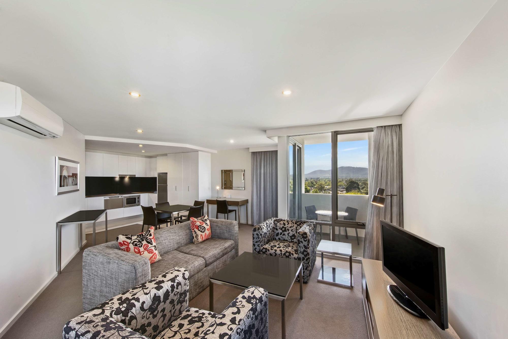 Adina Serviced Apartments Canberra Dickson Εξωτερικό φωτογραφία