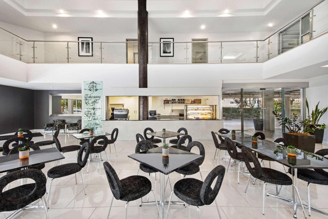Adina Serviced Apartments Canberra Dickson Εξωτερικό φωτογραφία