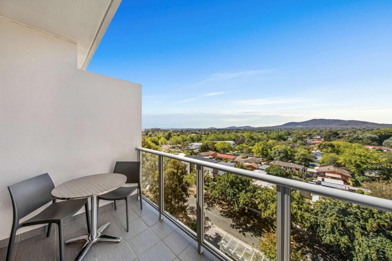 Adina Serviced Apartments Canberra Dickson Εξωτερικό φωτογραφία