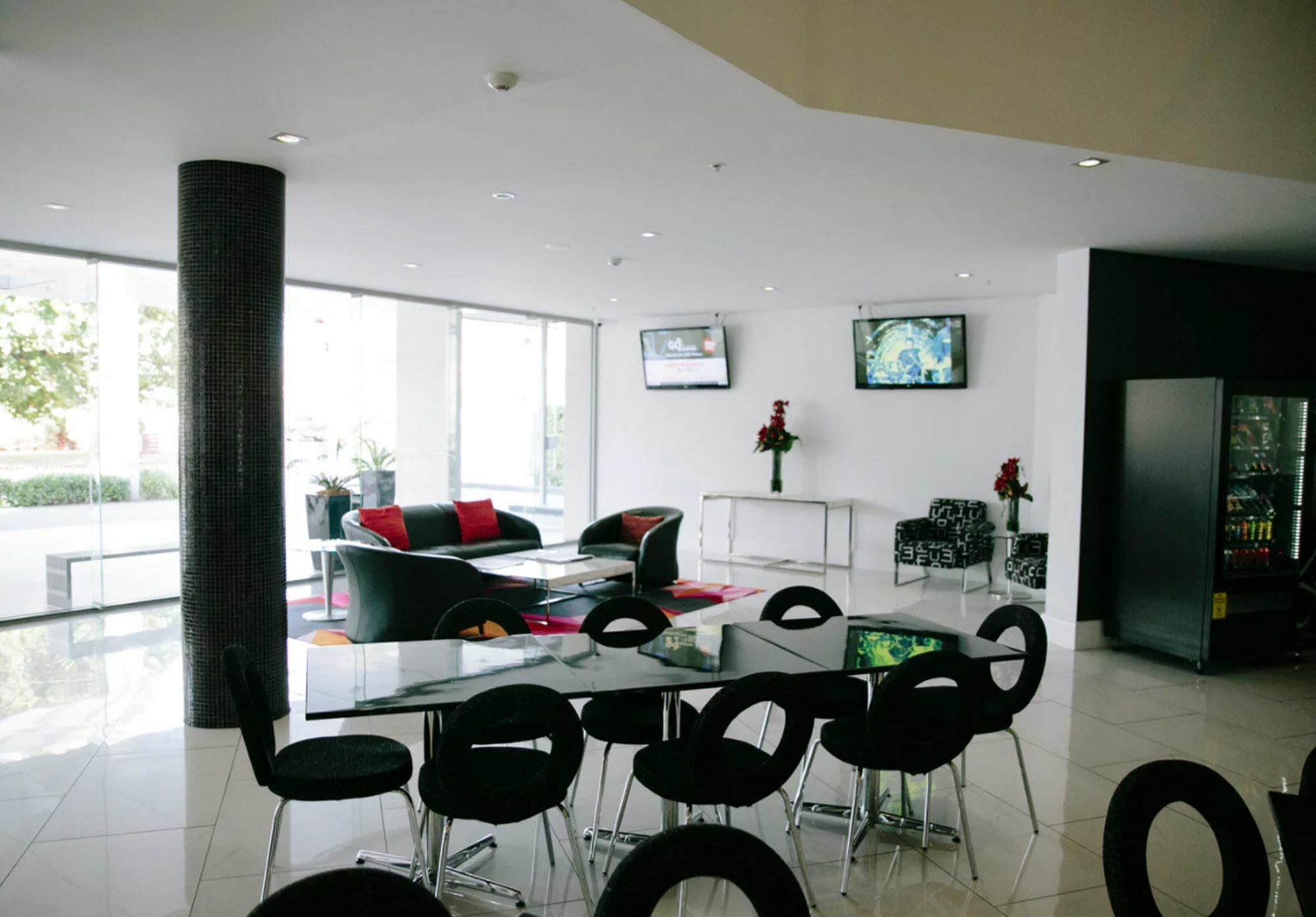 Adina Serviced Apartments Canberra Dickson Εξωτερικό φωτογραφία
